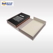 Top Benefits of Custom Book Boxes for Publishers and Book Lovers