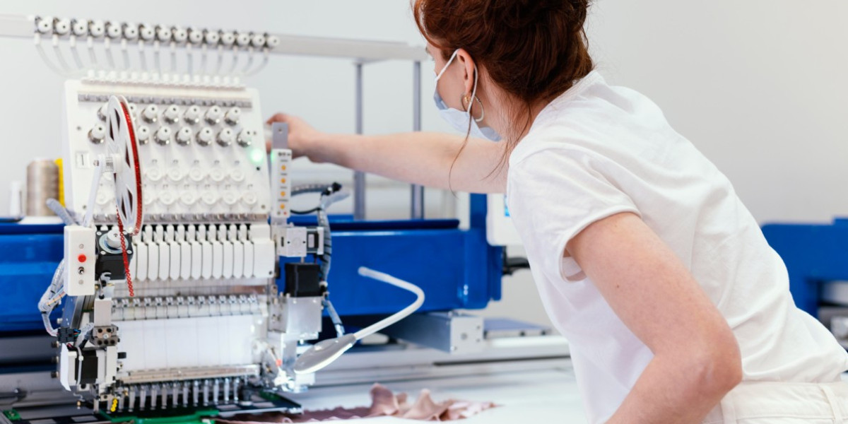 Can Nonwovens and Technical Textile Recycling Machines Shape a Sustainable Future?