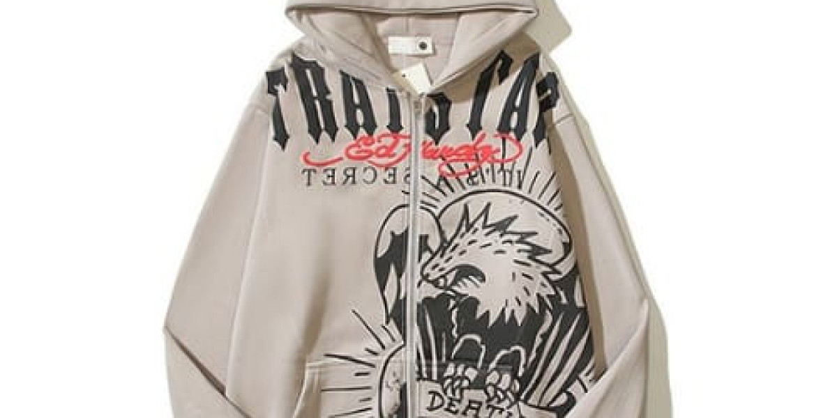Exploring the Popularity of Trapstar Hoodie in Street Fashion