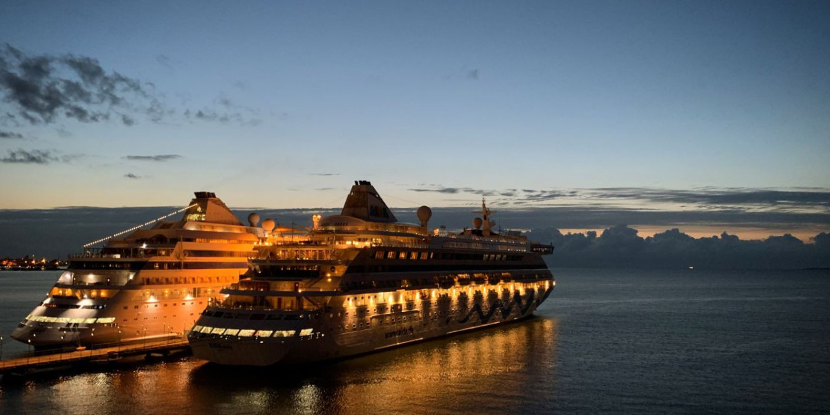 Luxury Cruise Transfers: Start Your Vacation at Your Doorstep