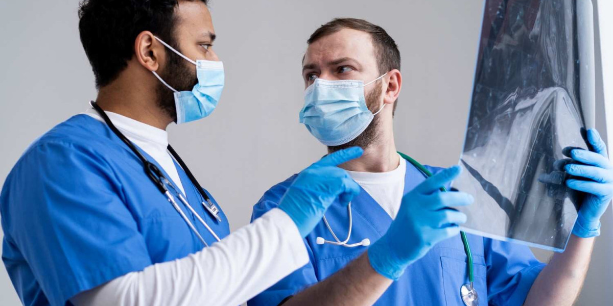 Best Orthopaedic Surgeon in Noida