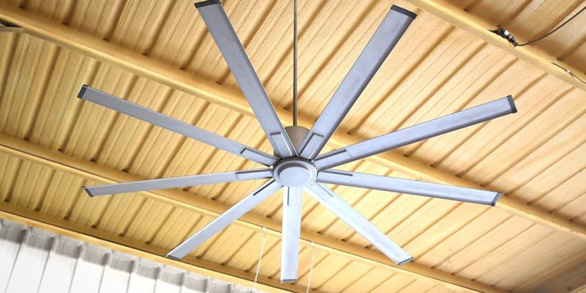 Choosing the Right Big Ceiling Fans for Your Warehouse: Size, Installation, and Performance Guide